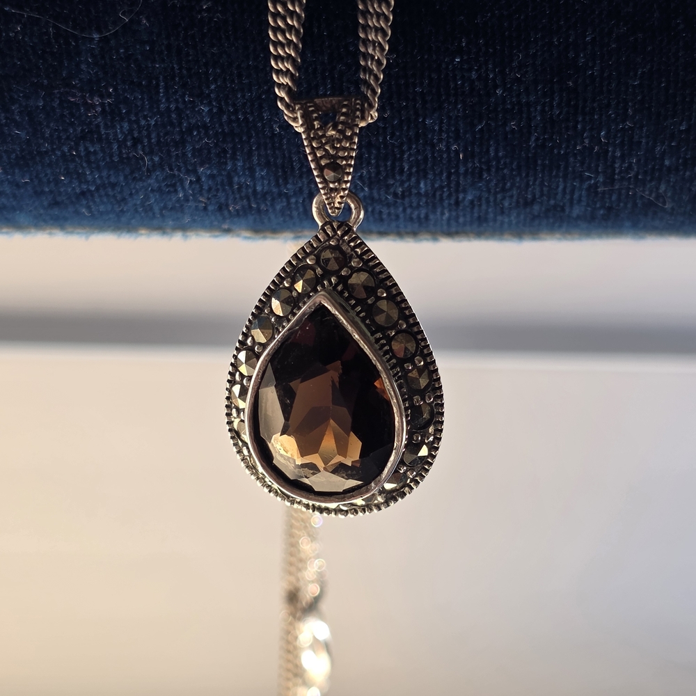 Vintage SS Teardrop Marcasite And Smoke A Topaz Necklace.